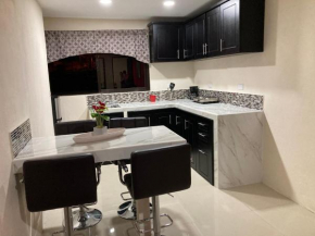 Hospedaje Ana Lu 2, Only 10 minutes from airport